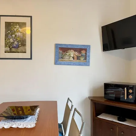Host4u - Casa Antonietta, A Pochi Passi Dal Centro E Dalle Spiagge, Parcheggio Libero Nell'area Residenziale