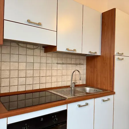 Host4u - Casa Antonietta, A Pochi Passi Dal Centro E Dalle Spiagge, Parcheggio Libero Nell'area Residenziale *